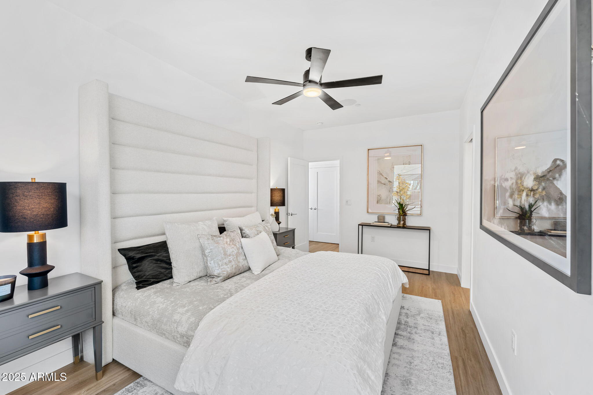 4220 N 32nd Street, 35