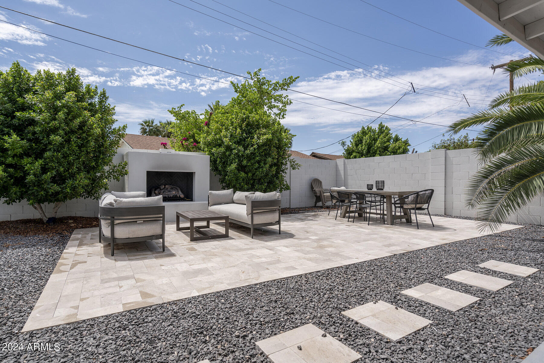 8725 E BONNIE ROSE Avenue