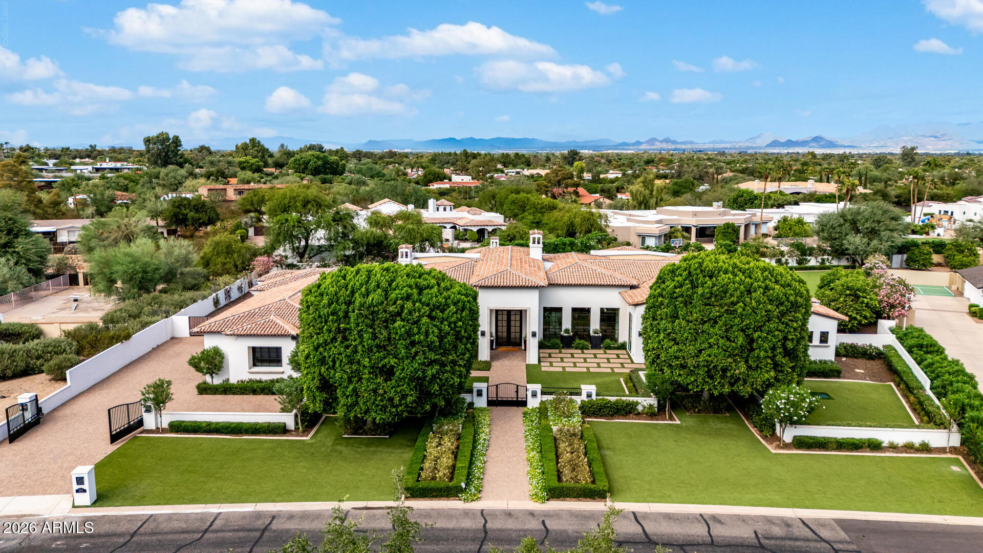 5022 E ORCHID Lane