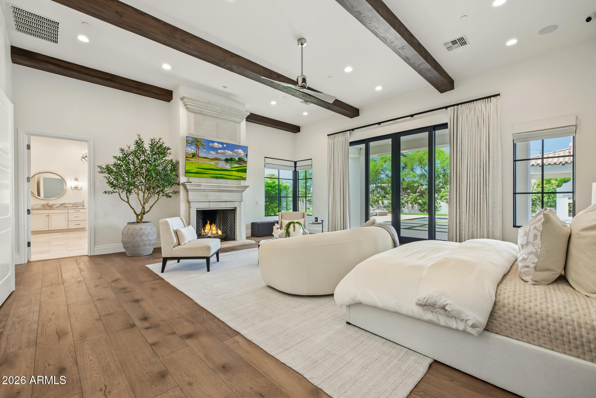 5022 E ORCHID Lane