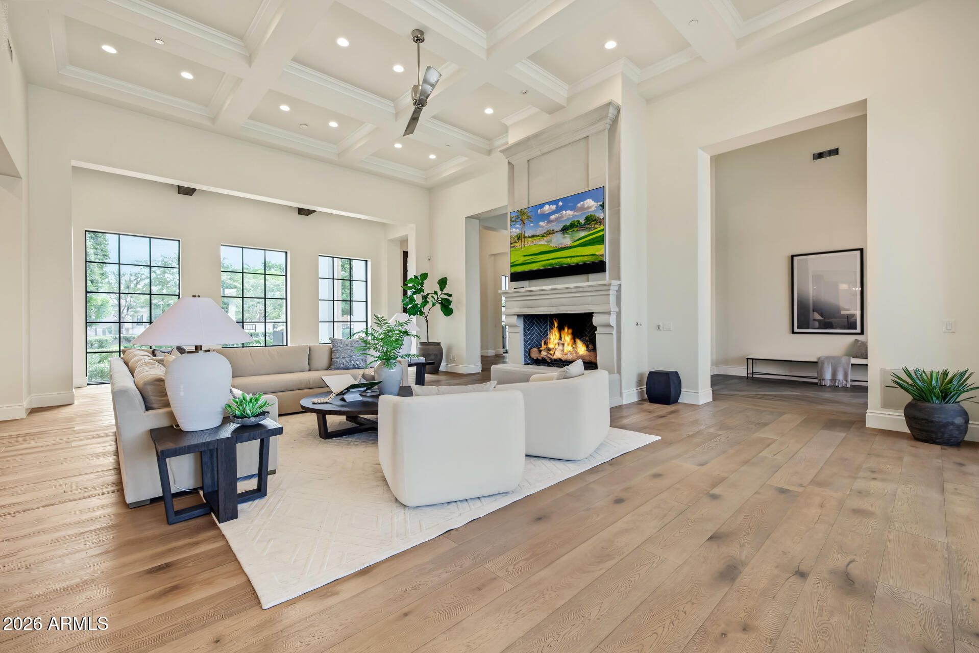 5022 E ORCHID Lane