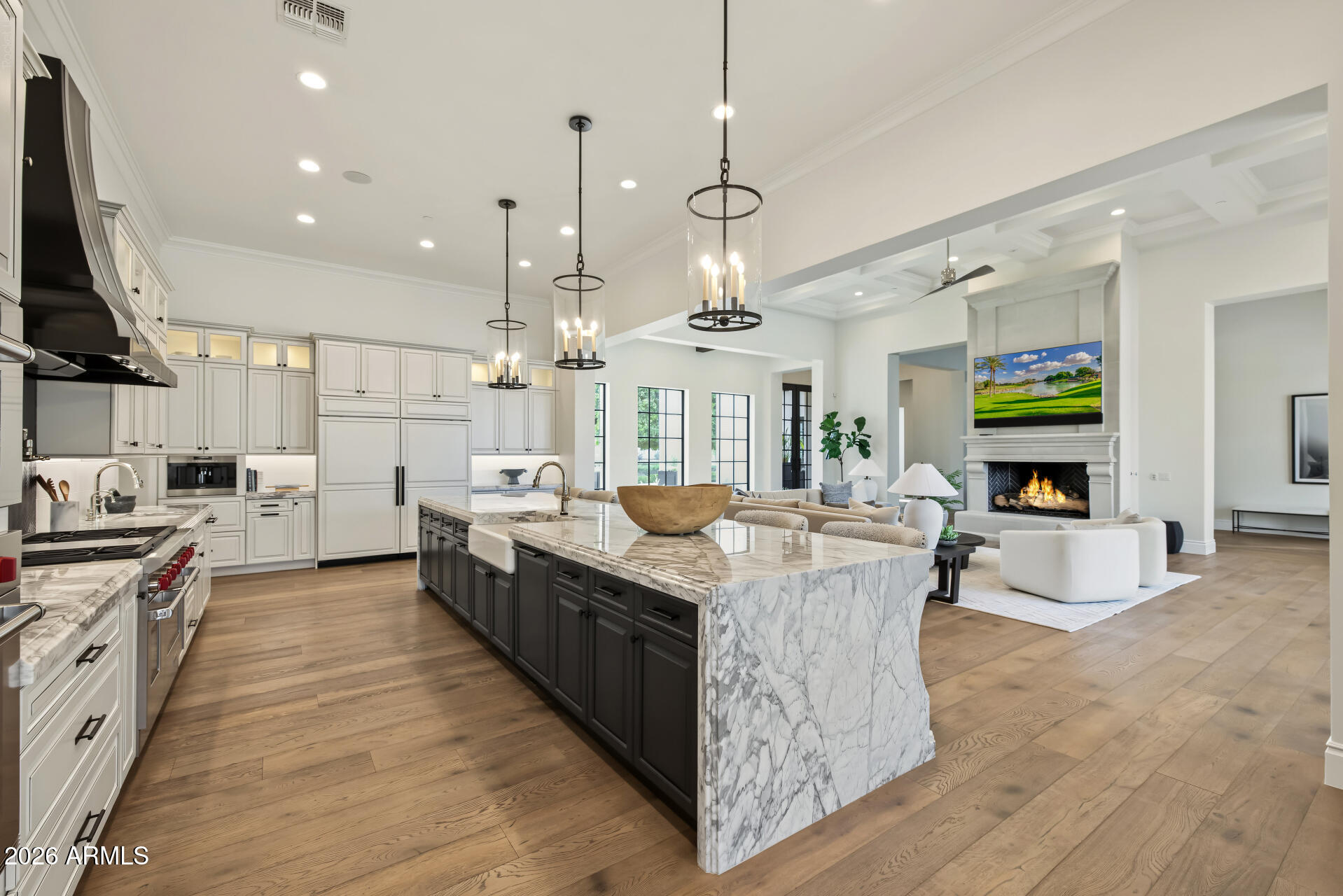 5022 E ORCHID Lane