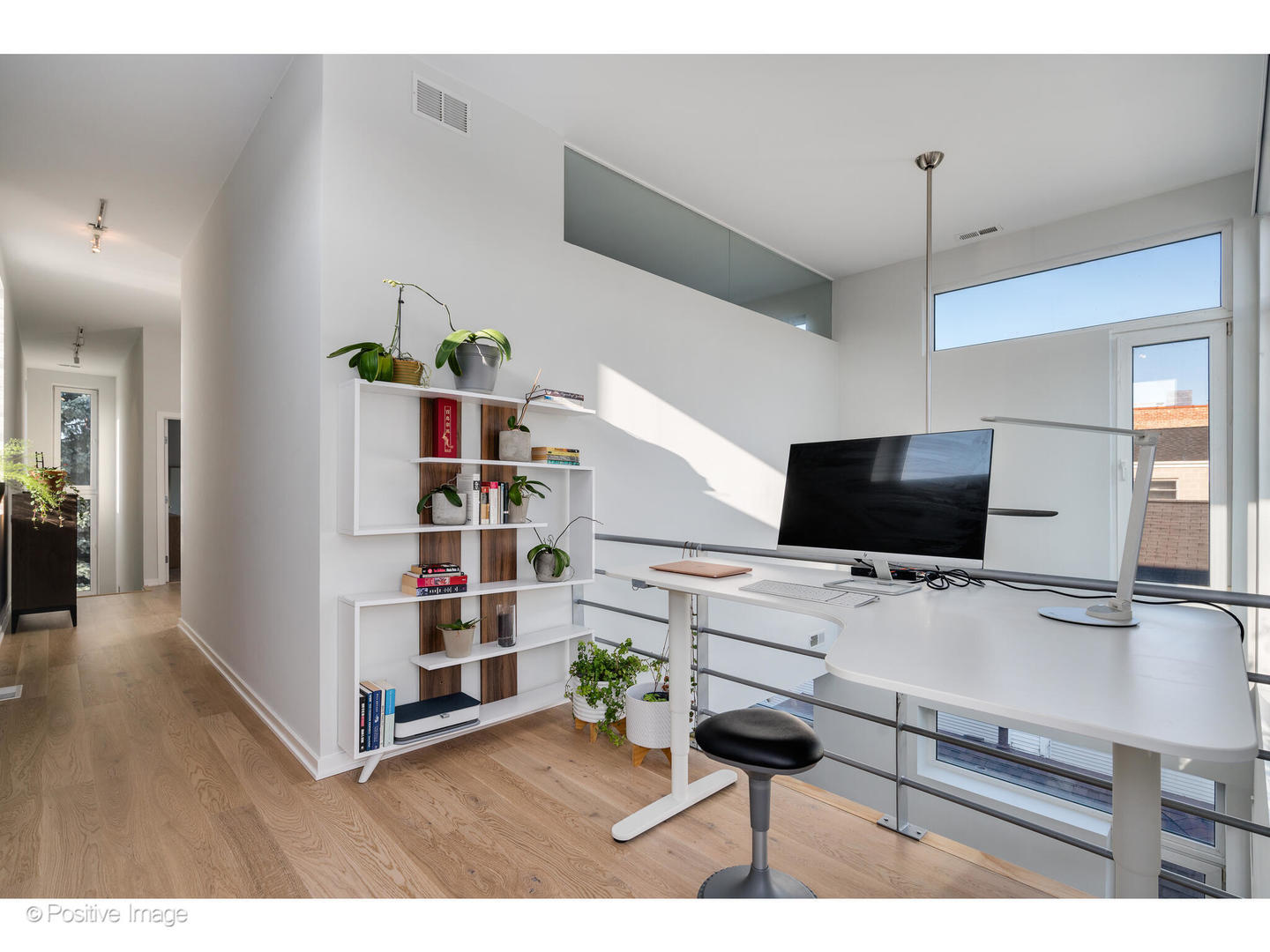 1427 W Erie Street Unit: 2