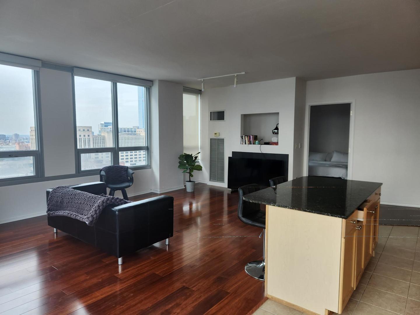 701 S Wells Street Unit: 2204