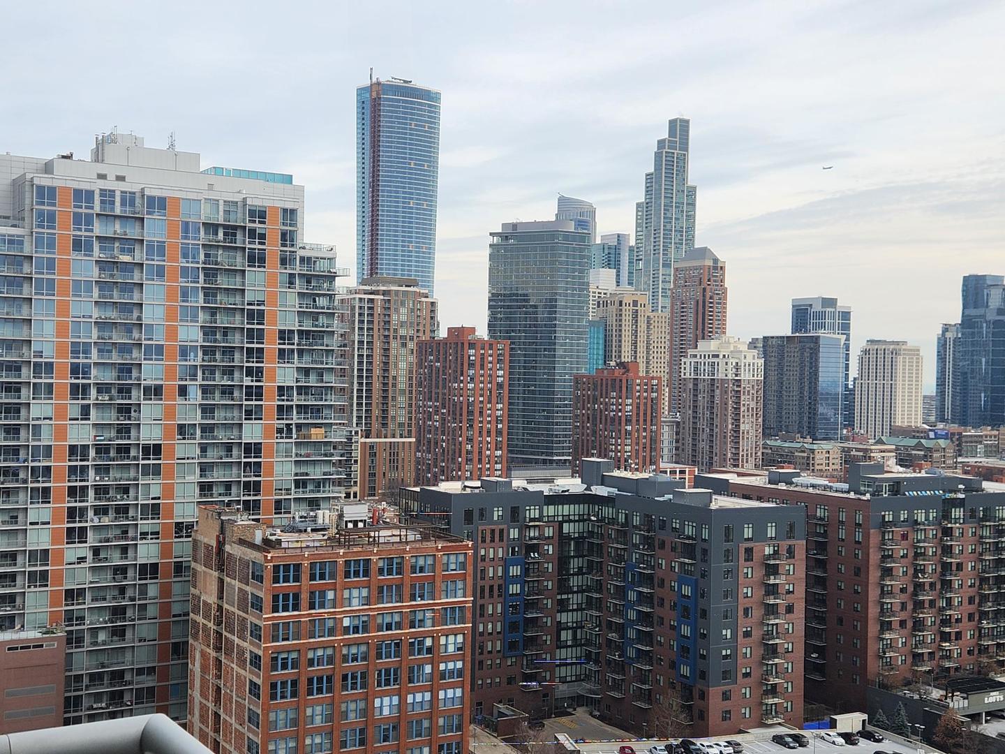 701 S Wells Street Unit: 2204