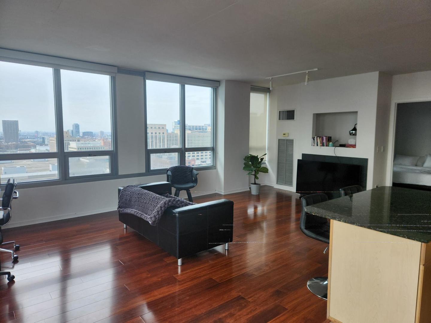 701 S Wells Street Unit: 2204