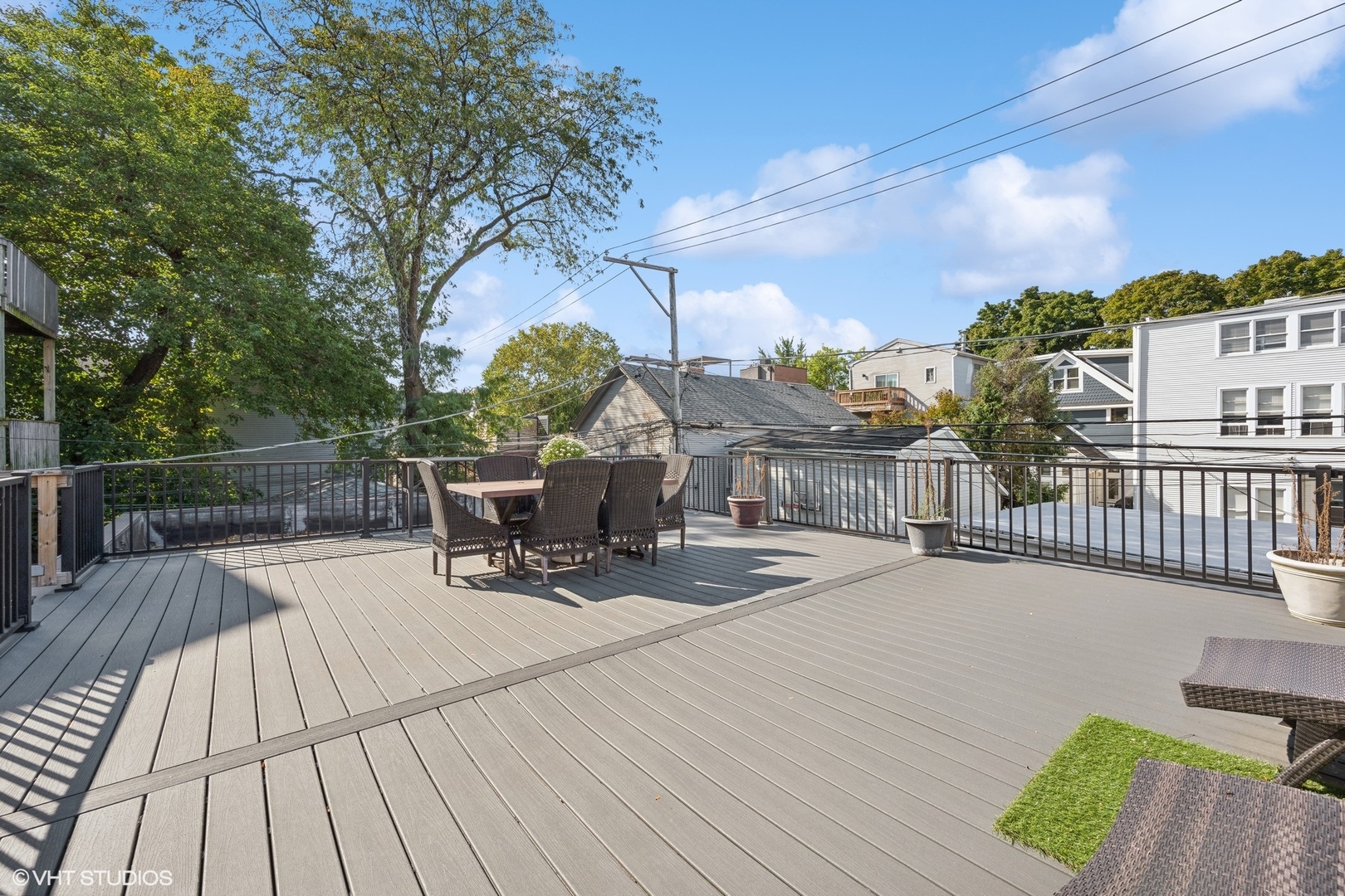 2730 N Racine Avenue Unit: 1N