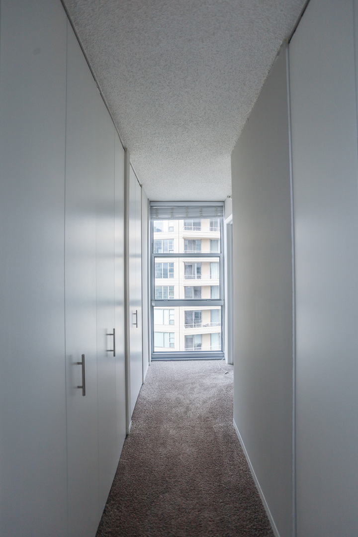 180 N Jefferson Street Unit: 1503