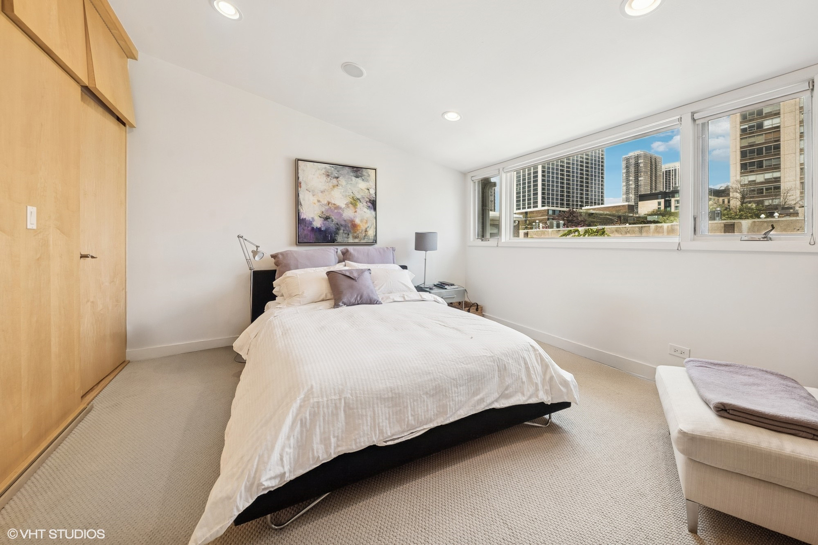 58 W Schiller Street