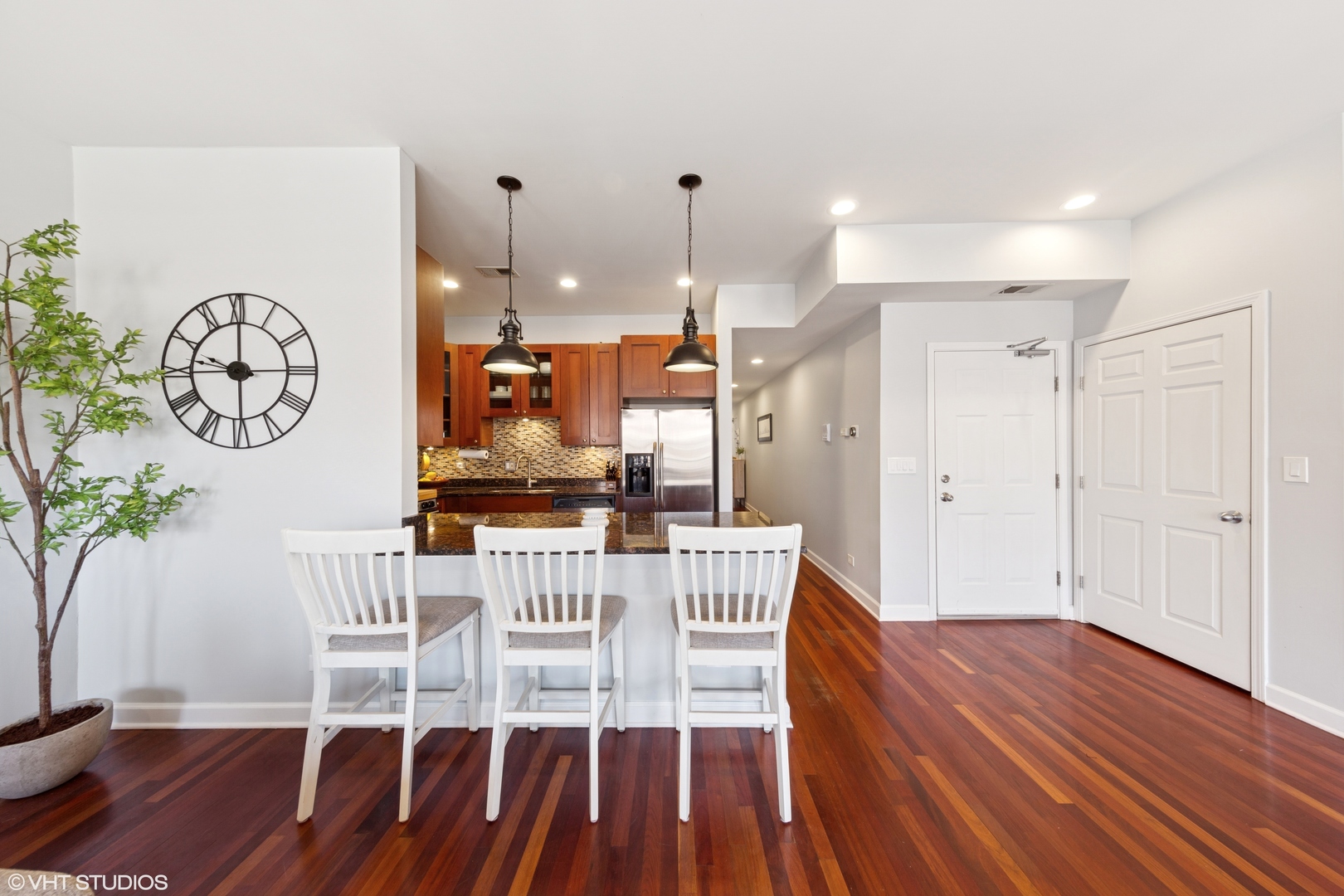 1907 W Chicago Avenue Unit: 3