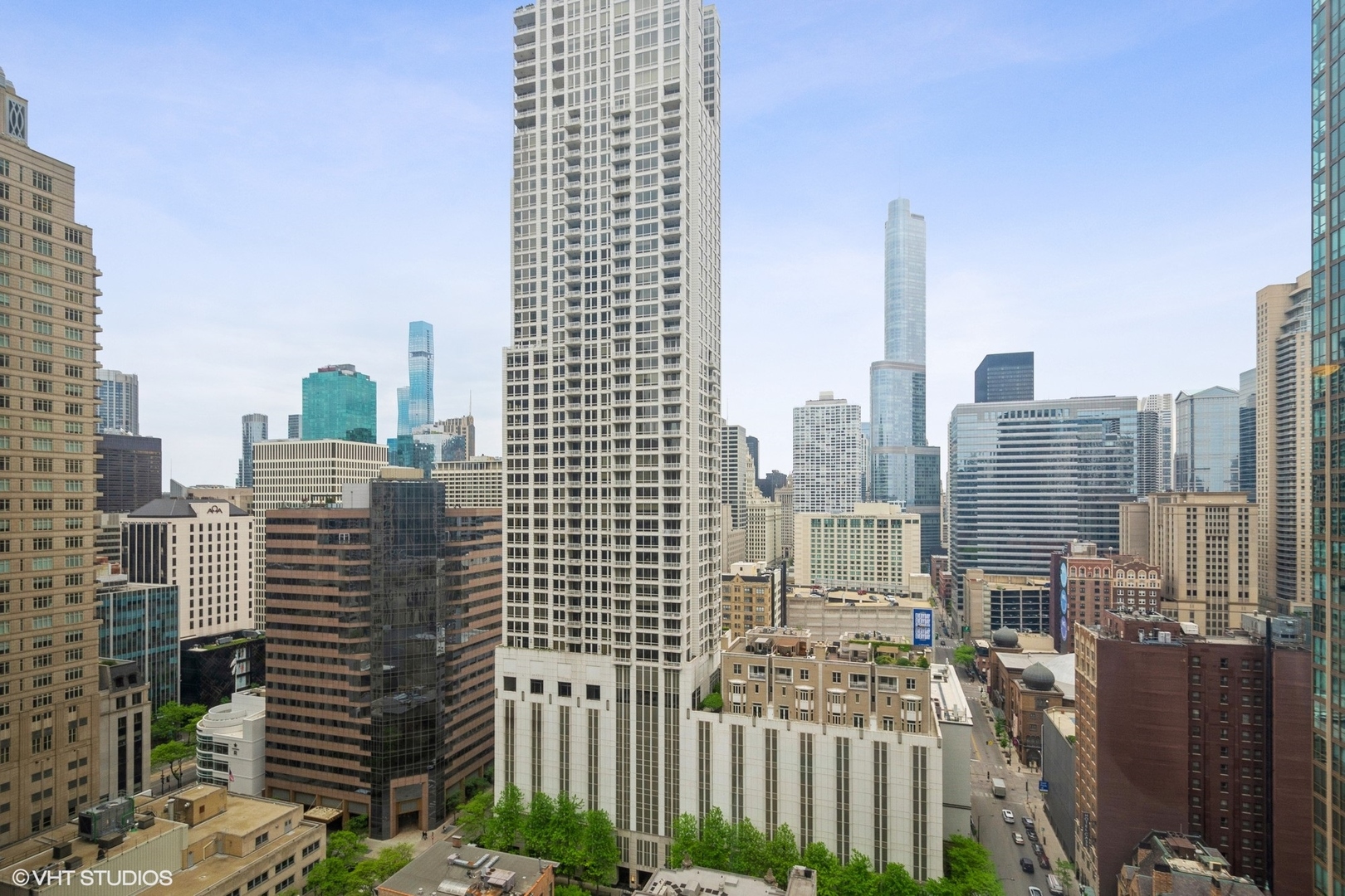 30 E Huron Street Unit: 2503