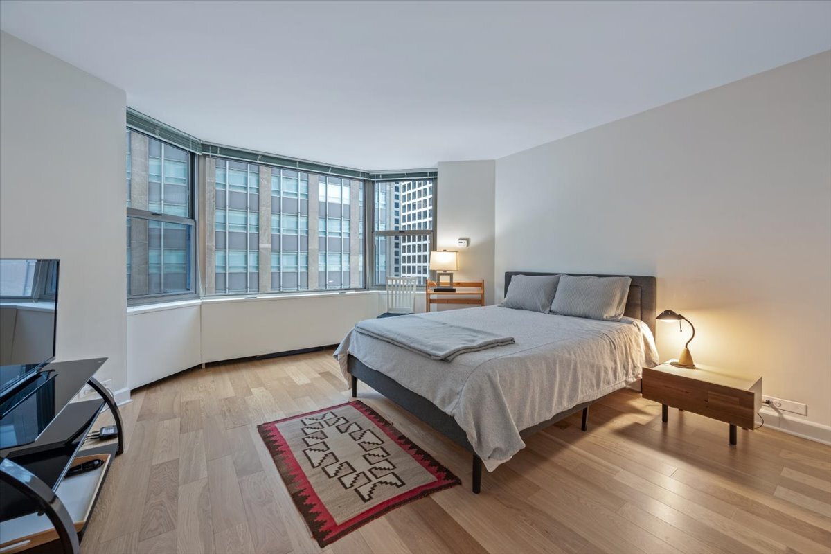 535 N Michigan Avenue Unit: 1103