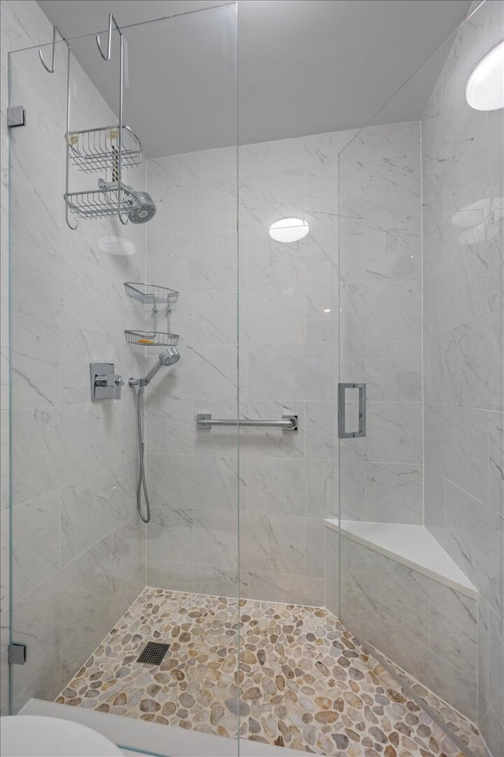 535 N Michigan Avenue Unit: 1103