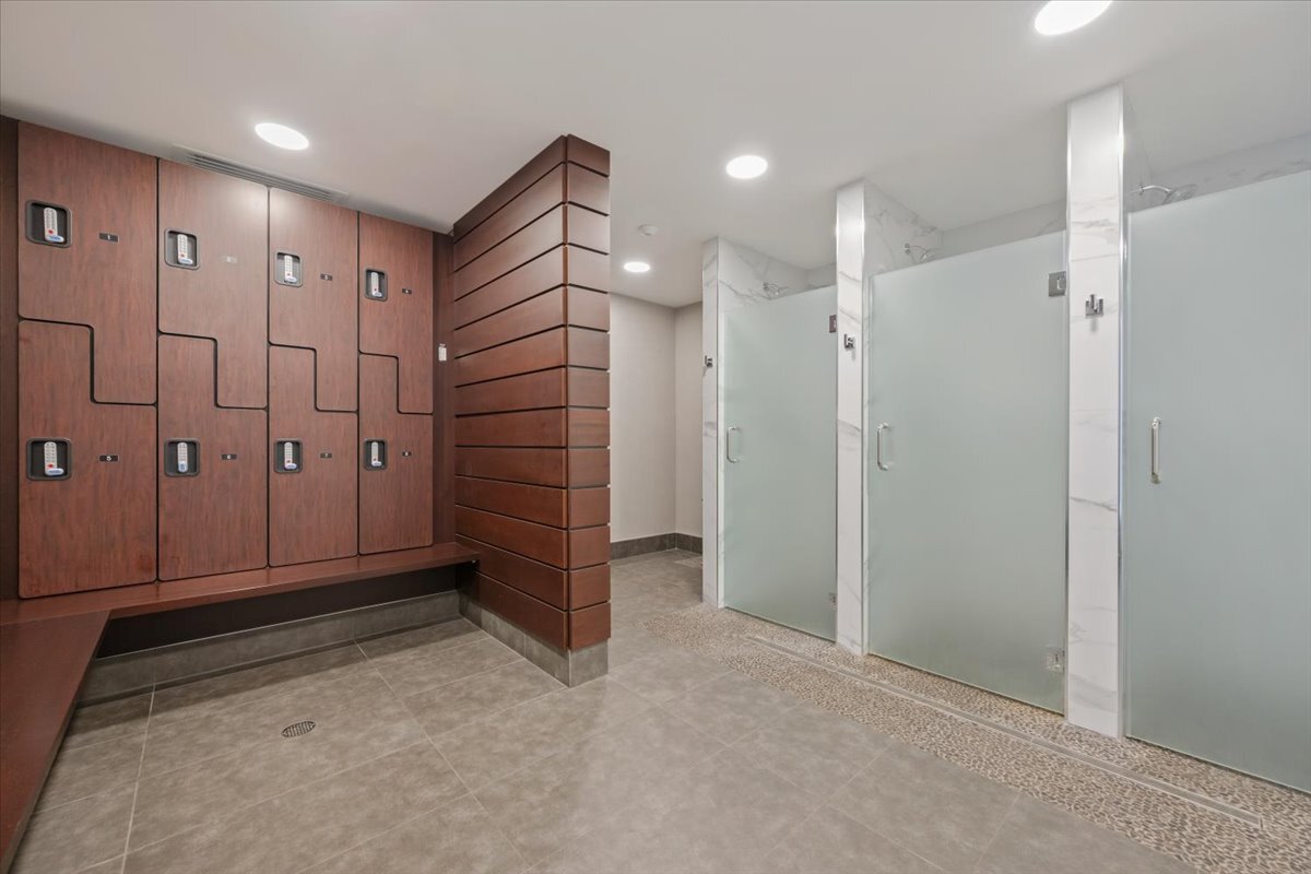 535 N Michigan Avenue Unit: 1103