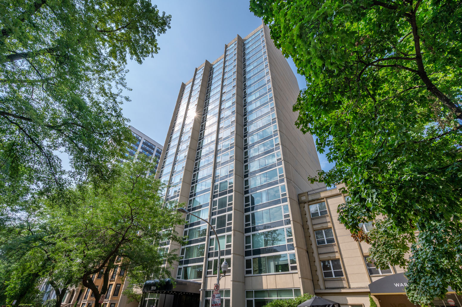 2728 N Hampden Court Unit: 1002