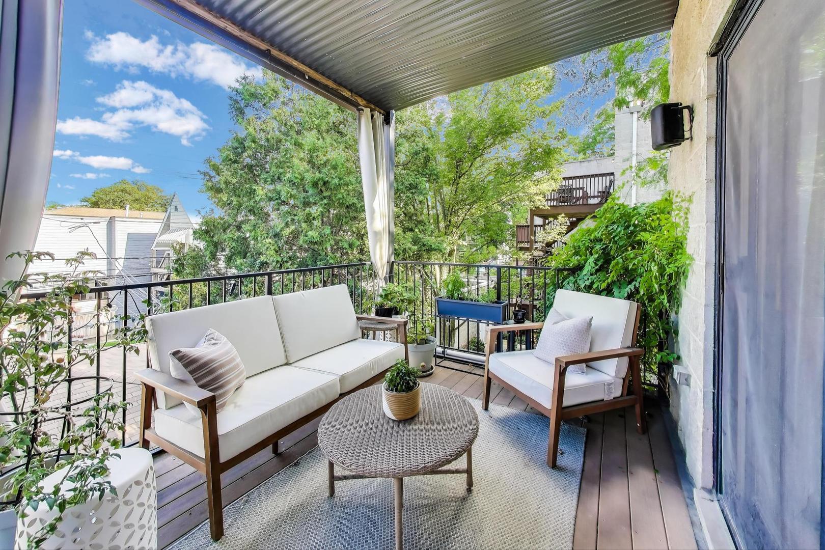 3009 N Damen Avenue Unit: 2