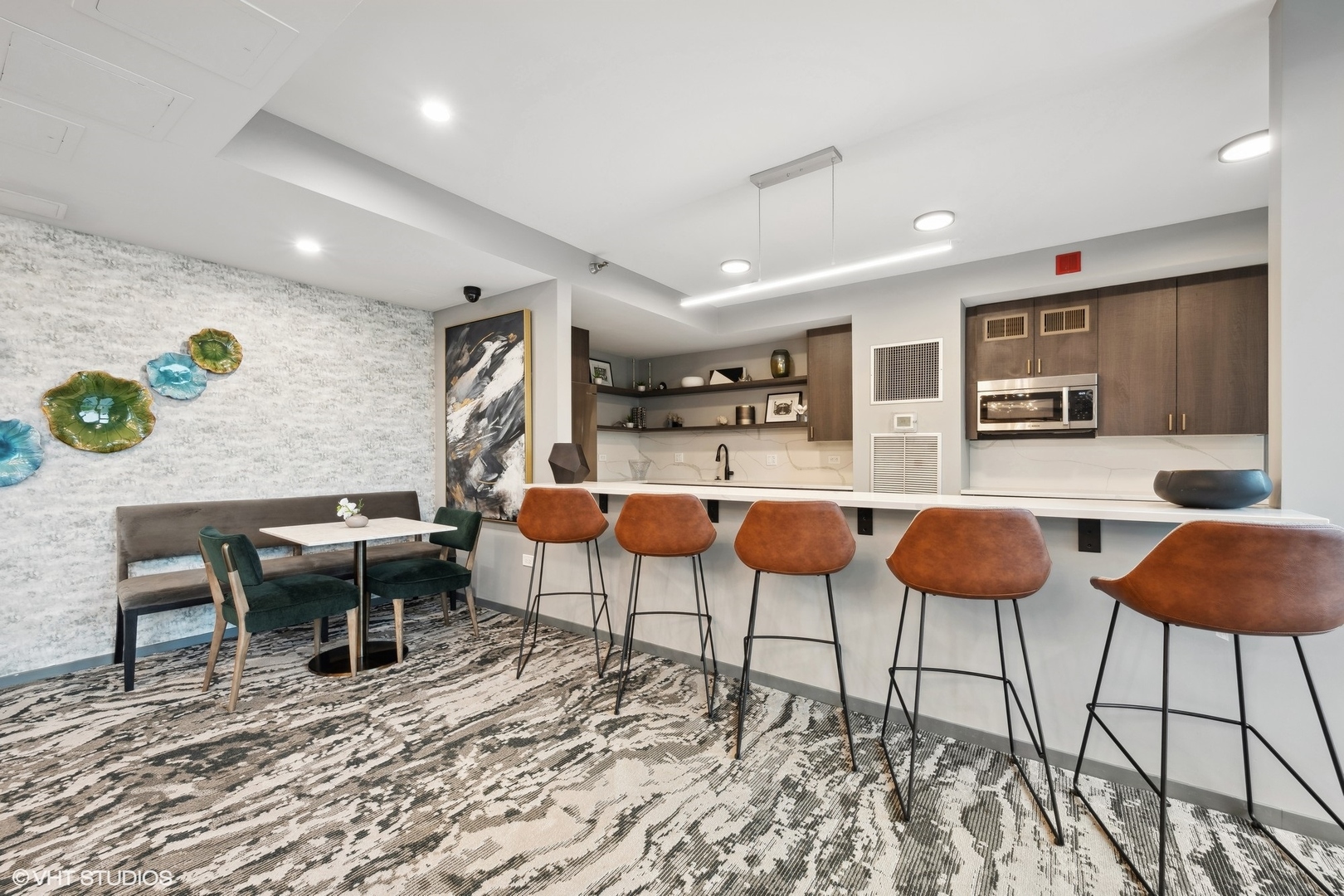 701 S Wells Street Unit: 1204