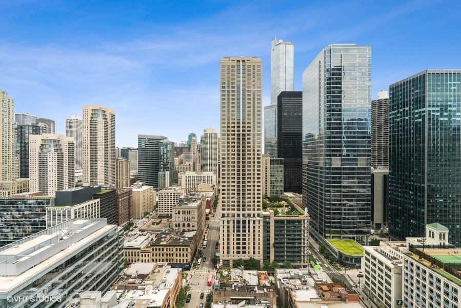 400 N La Salle Drive Unit: 3002