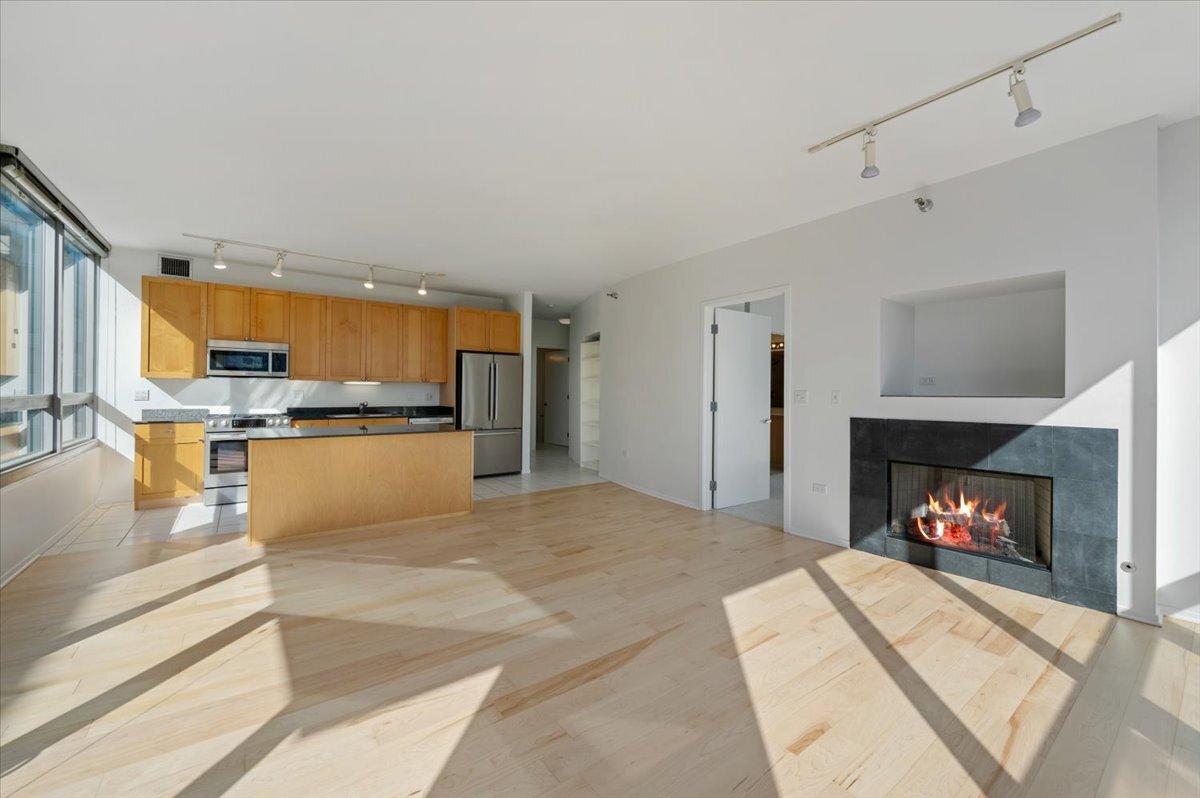 701 S Wells Street Unit: 1204