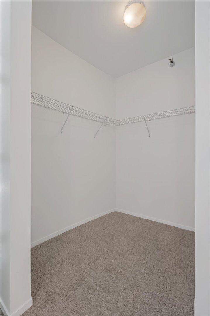 701 S Wells Street Unit: 1204