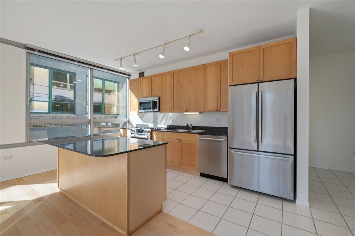 701 S Wells Street Unit: 1204