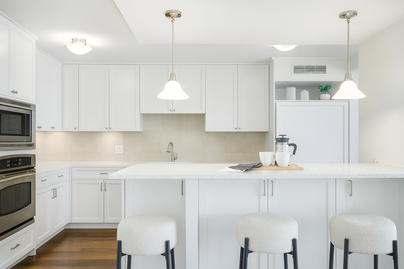 1212 N Lake Shore Drive Unit: 12CN