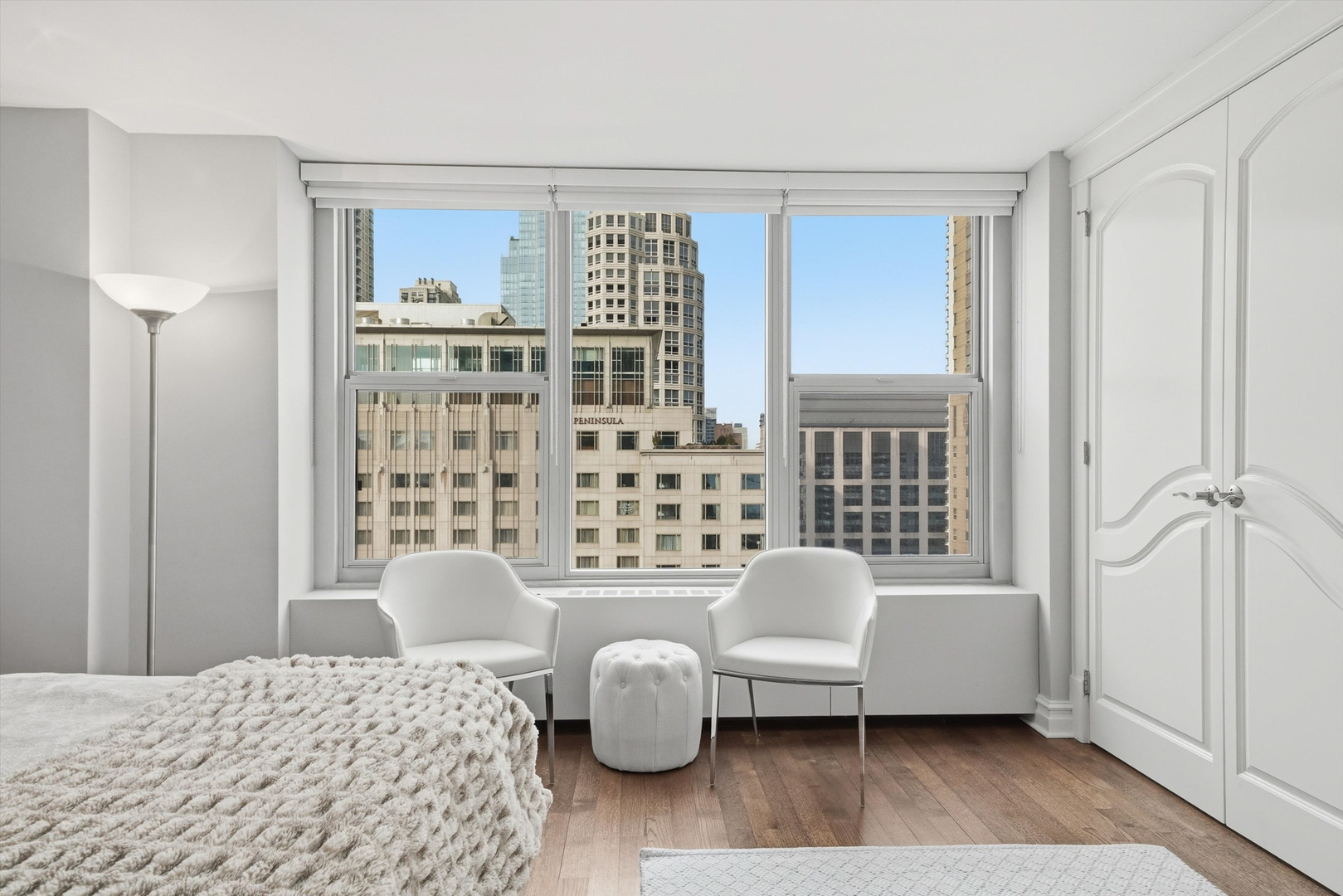 777 N Michigan Avenue Unit: 2101