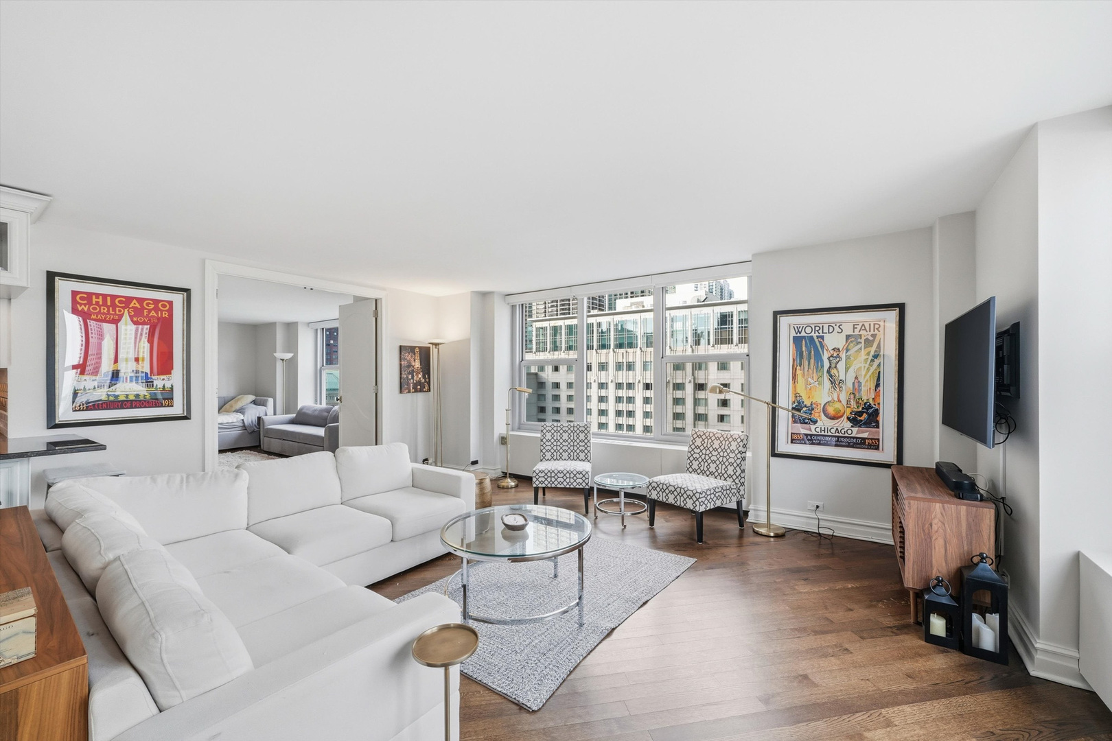 777 N Michigan Avenue Unit: 2101
