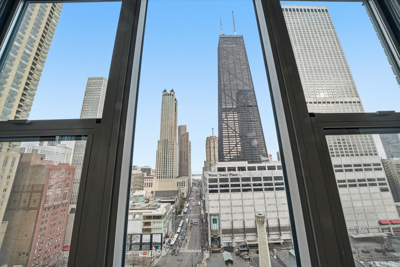 777 N Michigan Avenue Unit: 2101