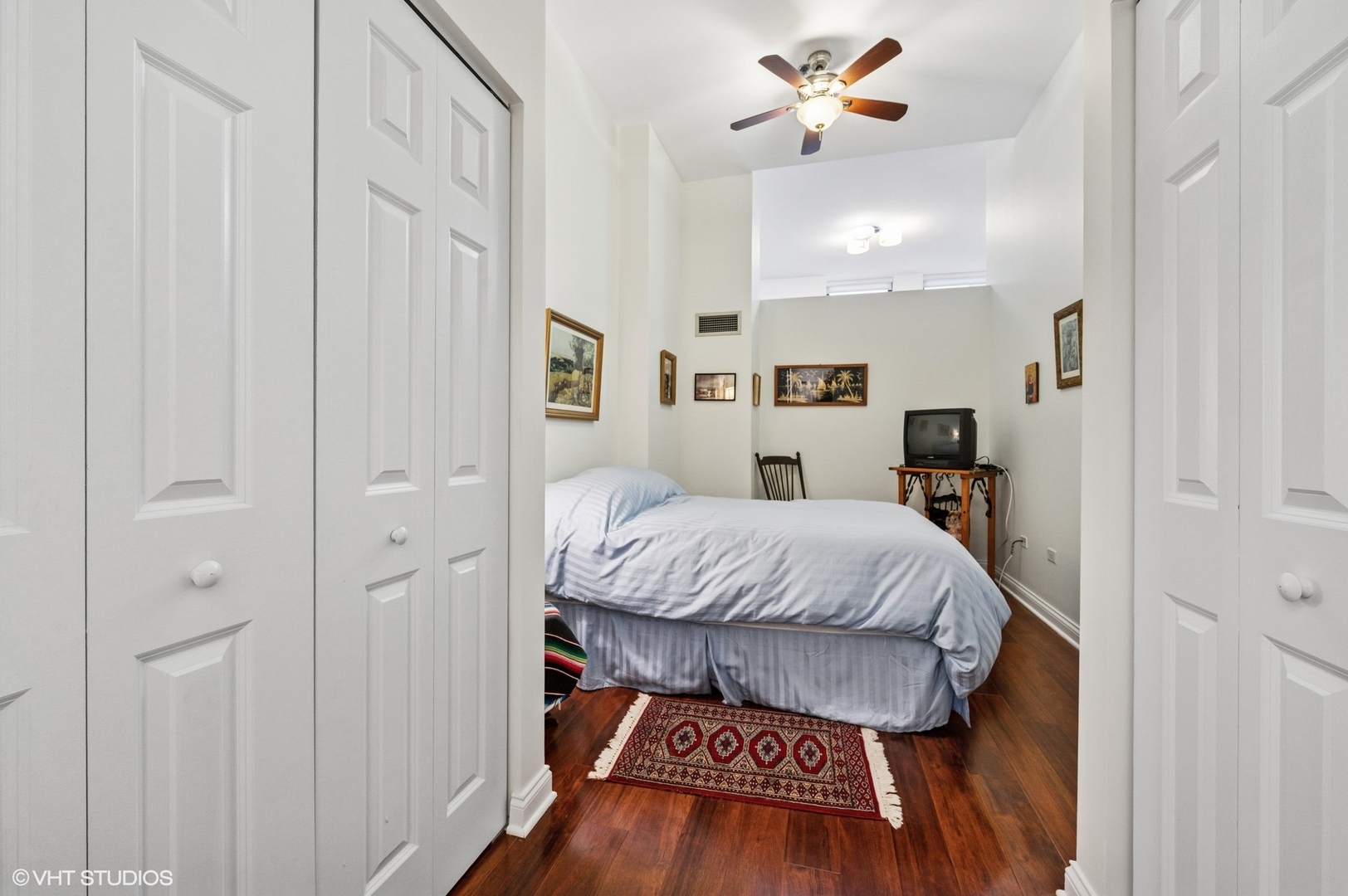 8 W Monroe Street Unit: 507