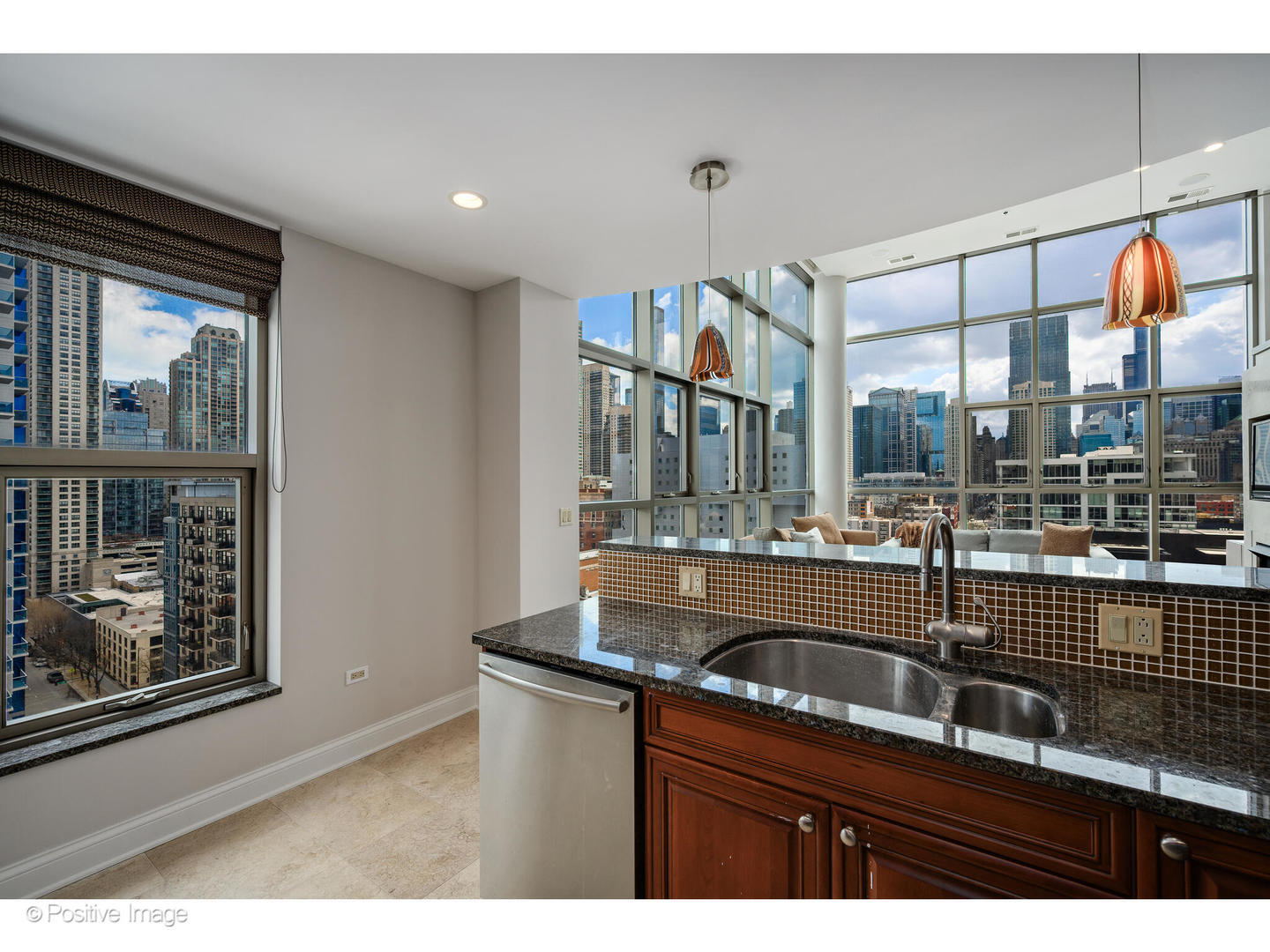 150 W Superior Street Unit: 1404