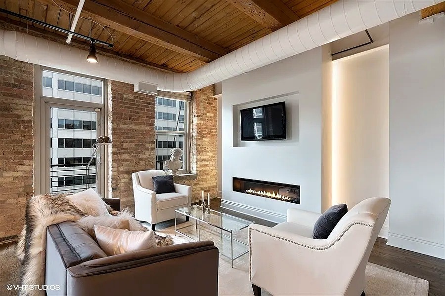 420 S Clinton Street Unit: 518