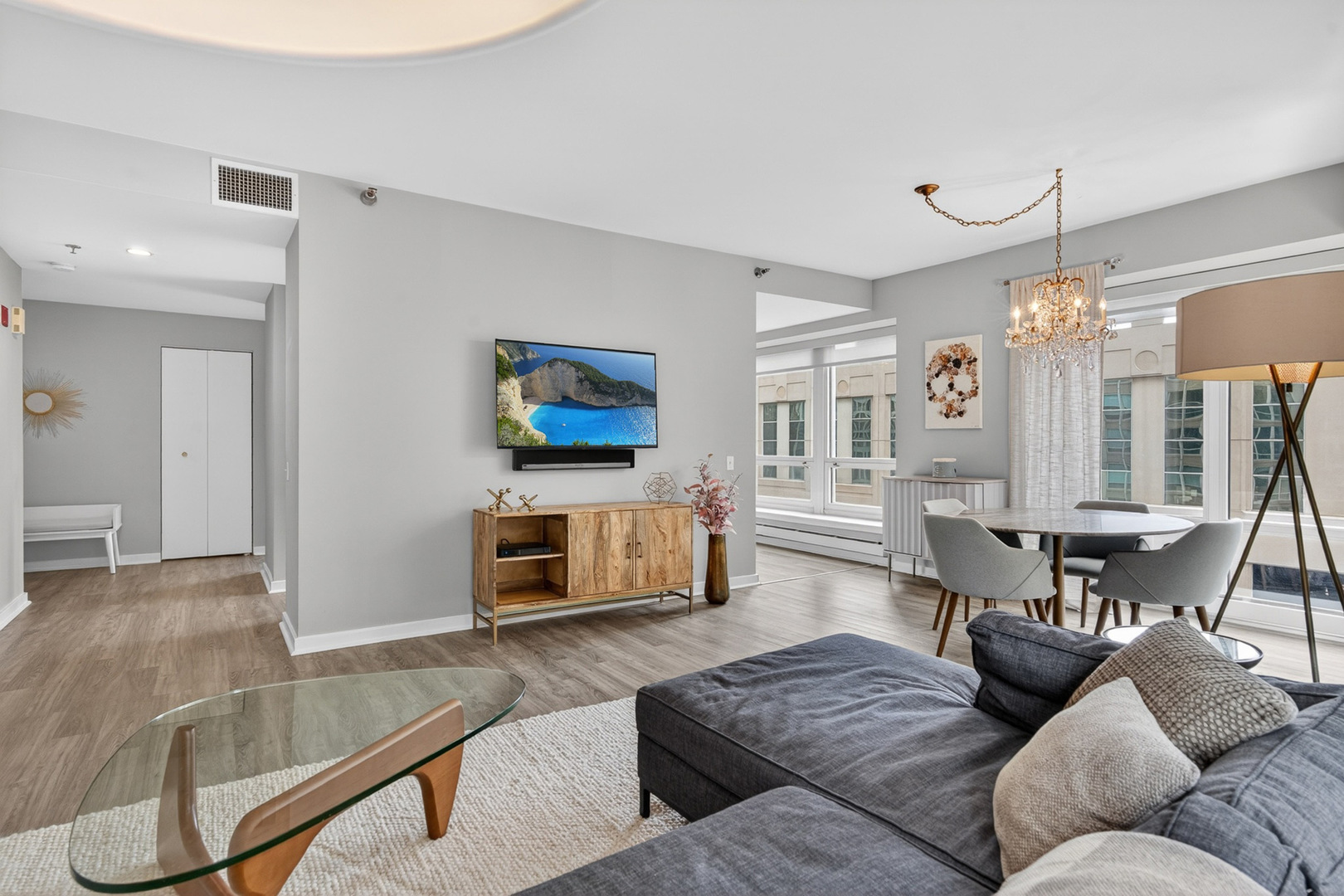 57 E Delaware Place Unit: 1303
