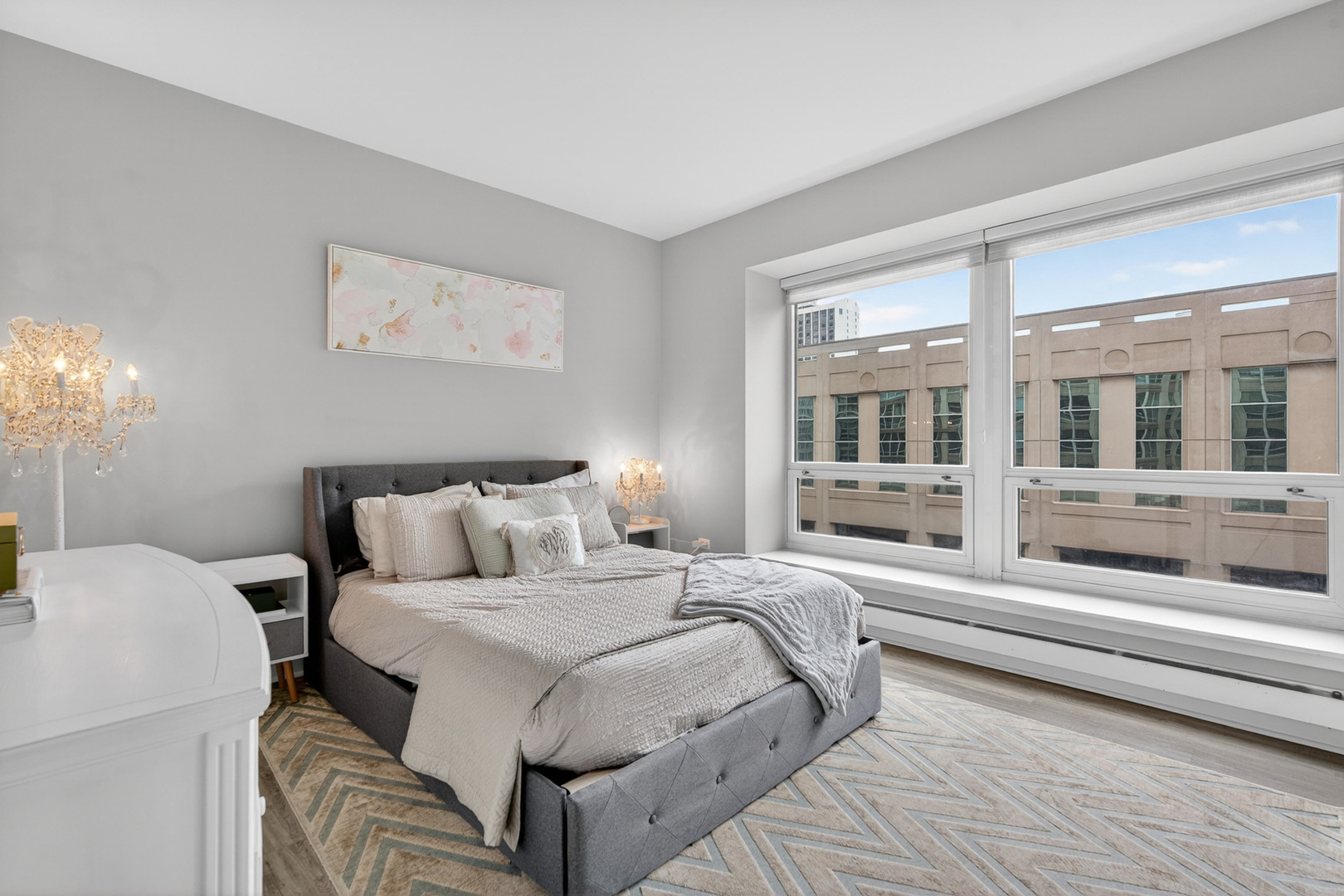 57 E Delaware Place Unit: 1303