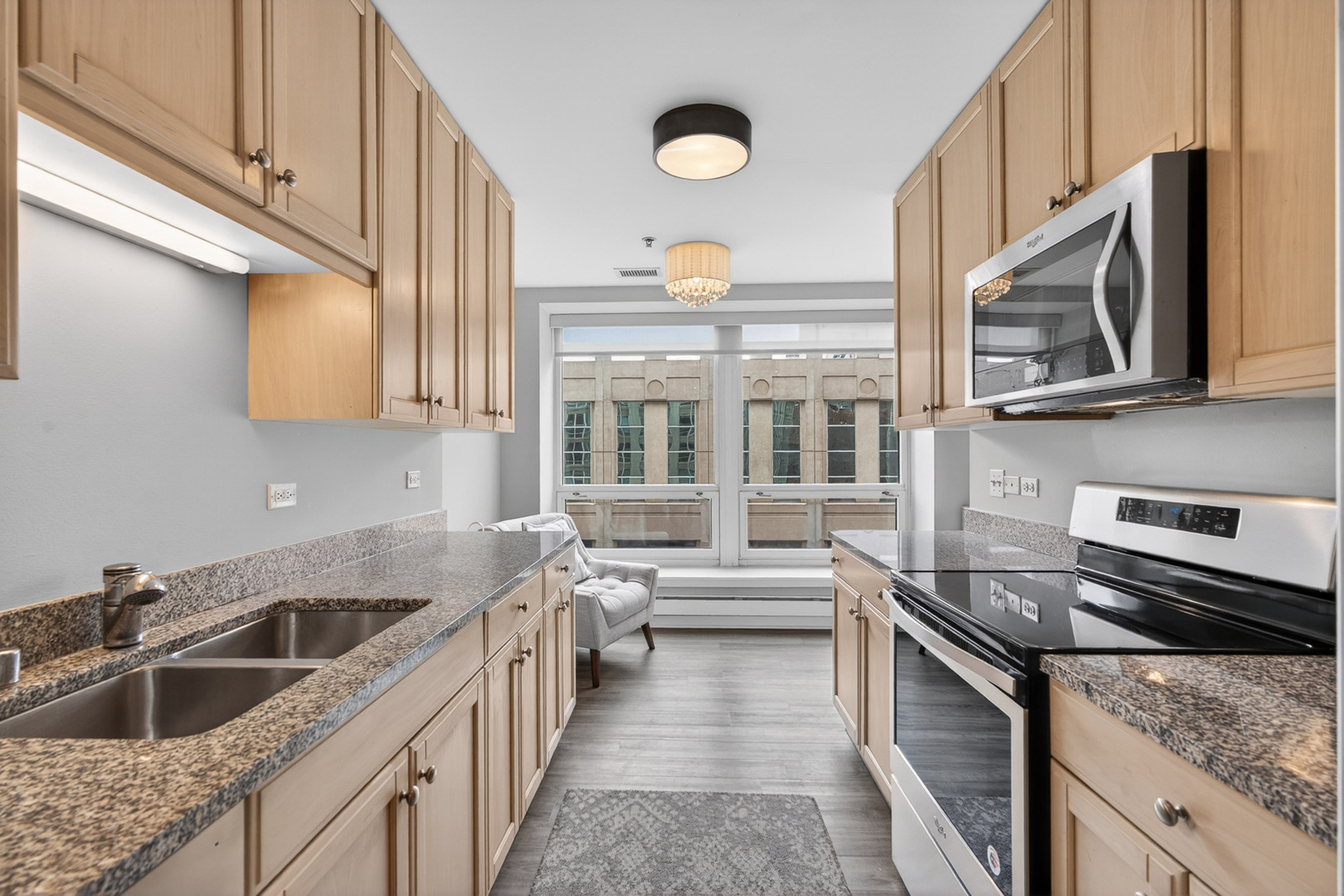 57 E Delaware Place Unit: 1303