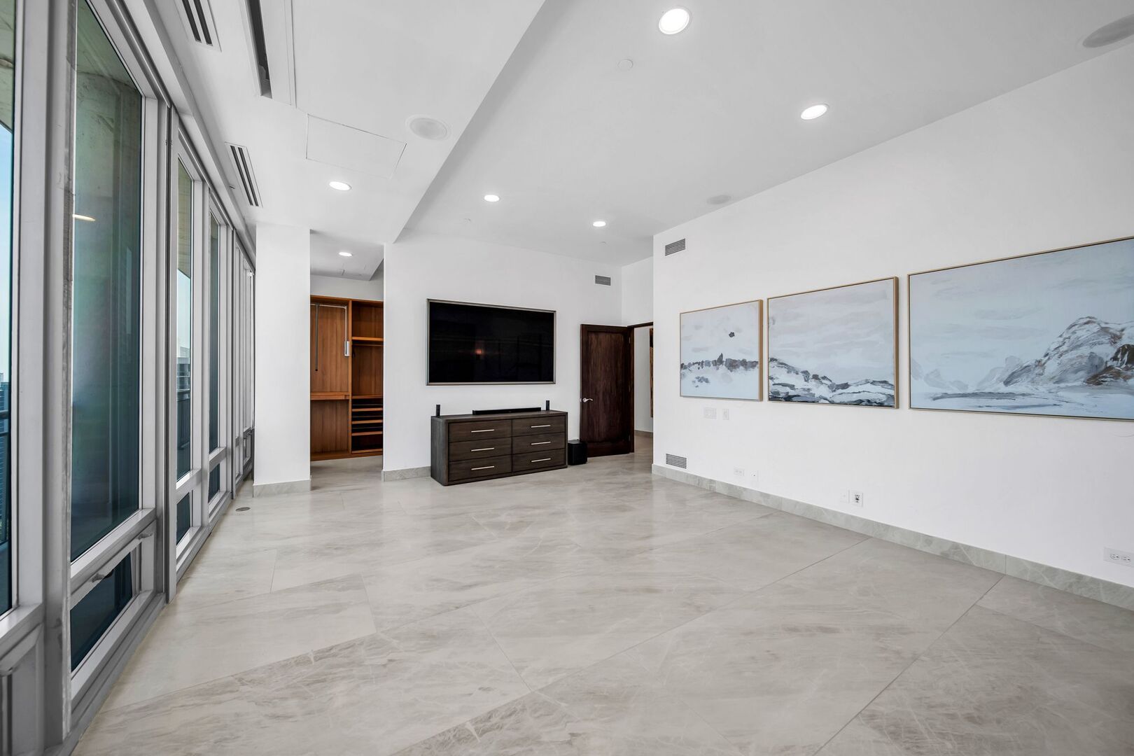 701 S WELLS Street Unit: 3400