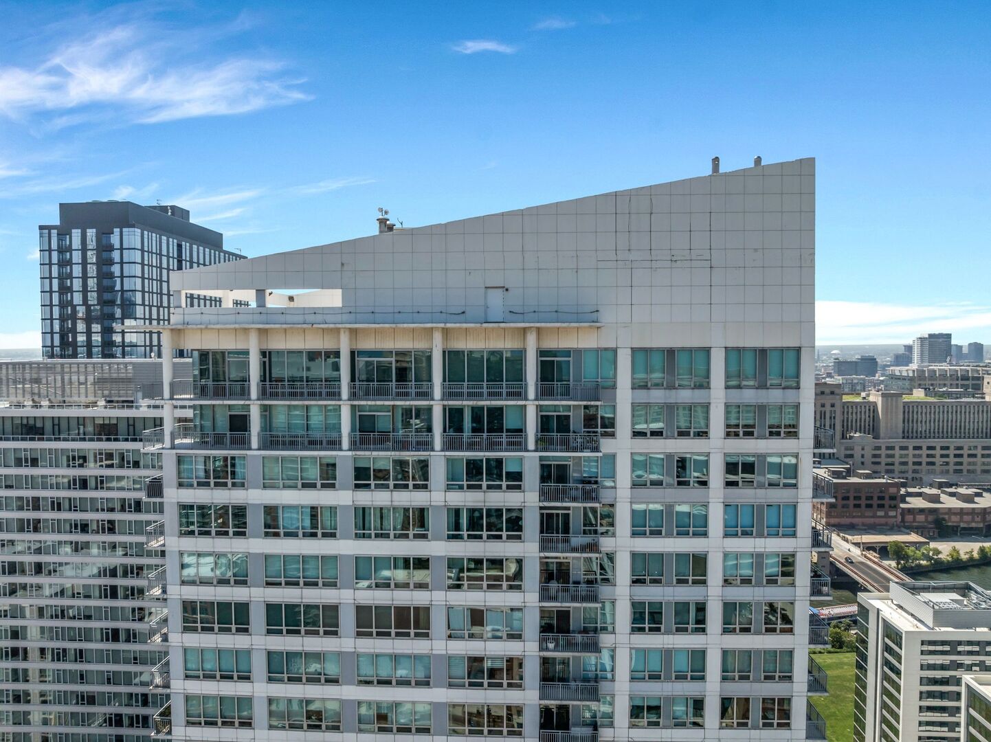701 S WELLS Street Unit: 3400