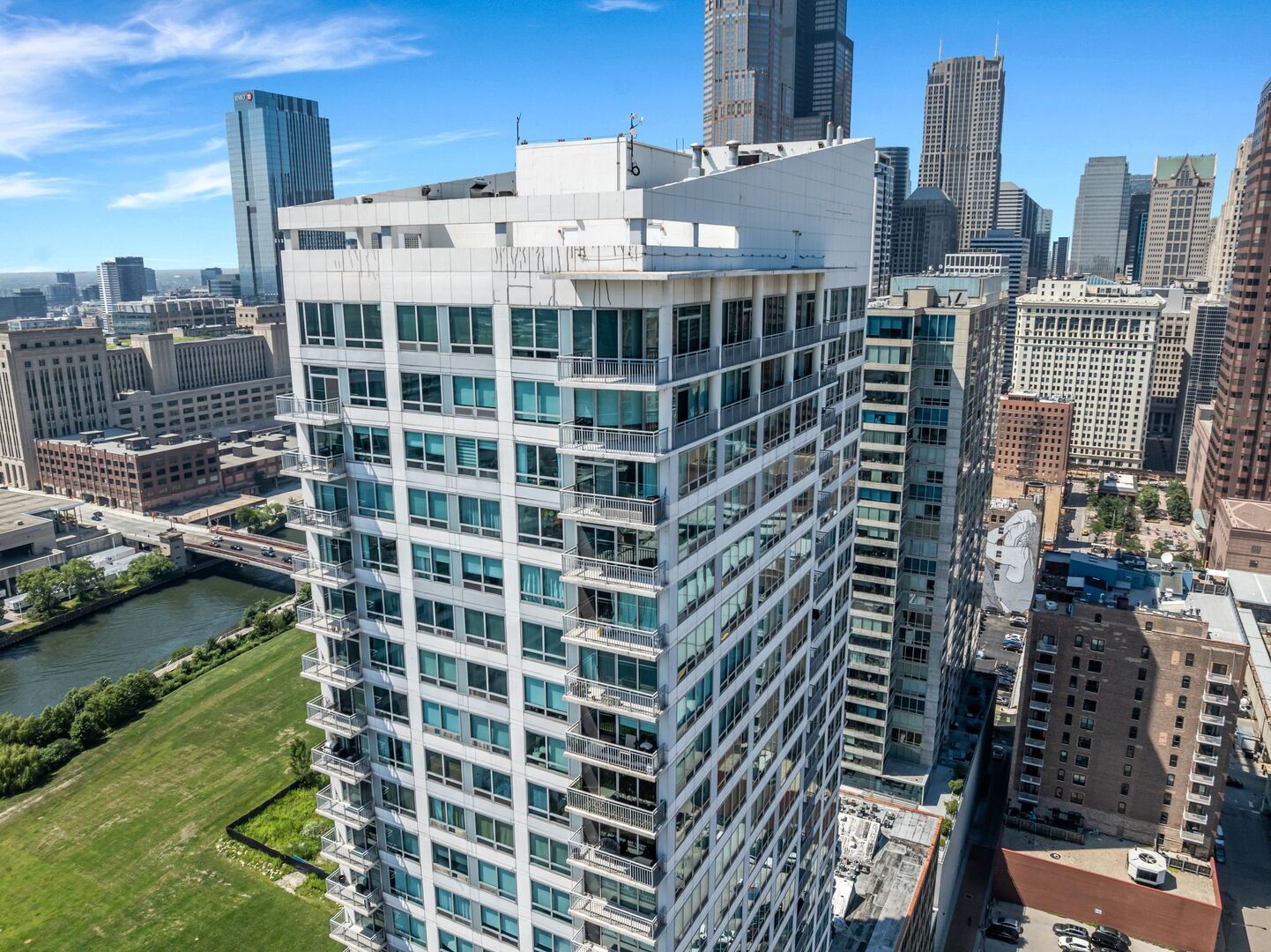 701 S WELLS Street Unit: 3400