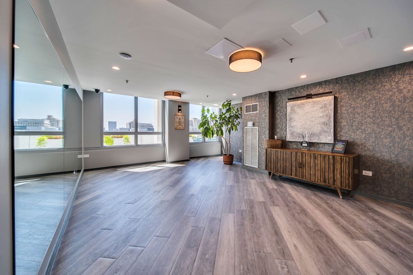 701 S WELLS Street Unit: 3400
