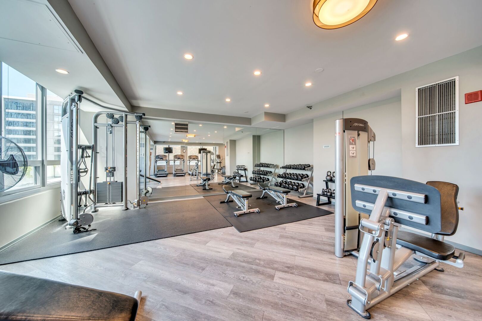 701 S WELLS Street Unit: 3400