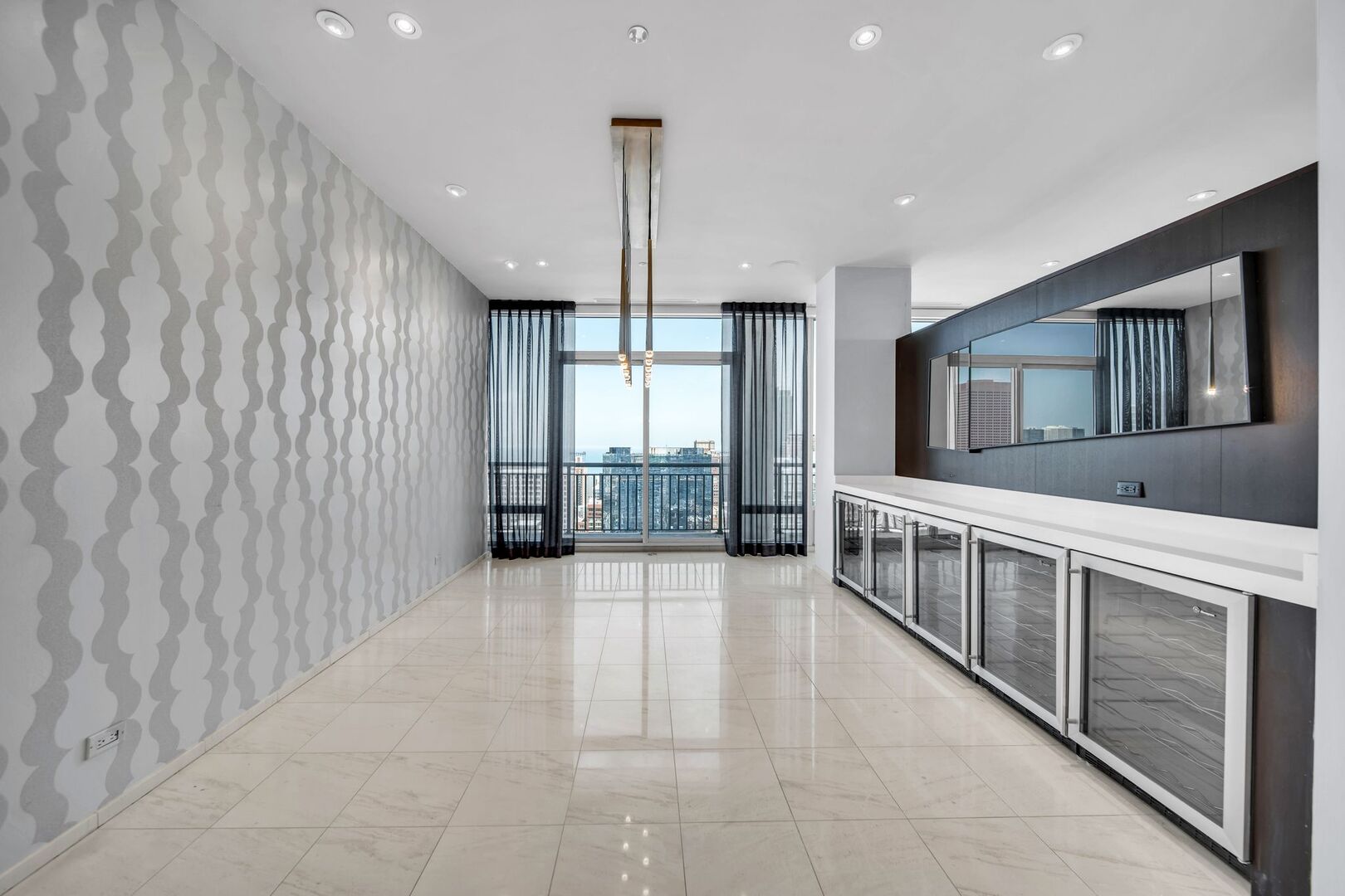701 S WELLS Street Unit: 3400