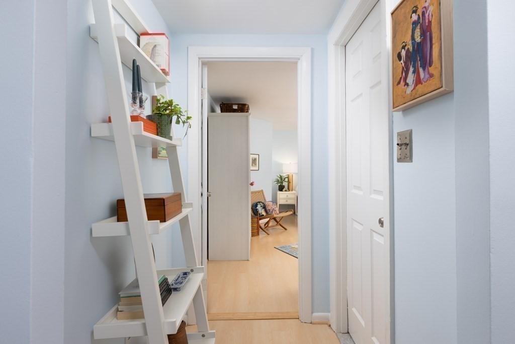 259 Beacon St Unit: 4