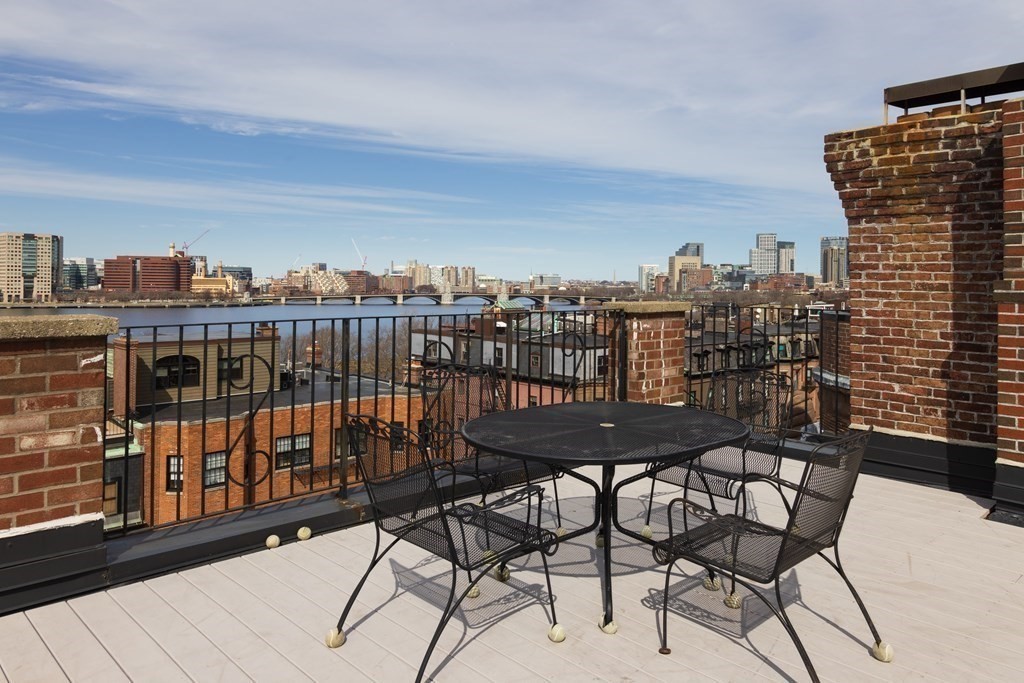 259 Beacon St Unit: 4