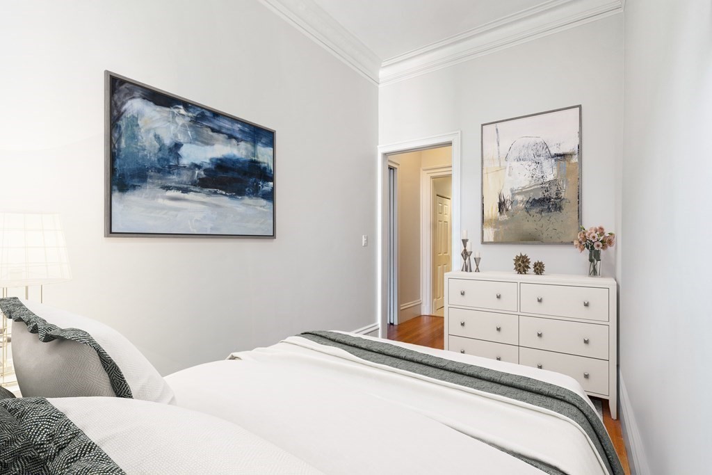 263 Beacon Street Unit: 3