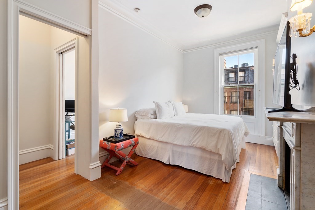 263 Beacon Street Unit: 3