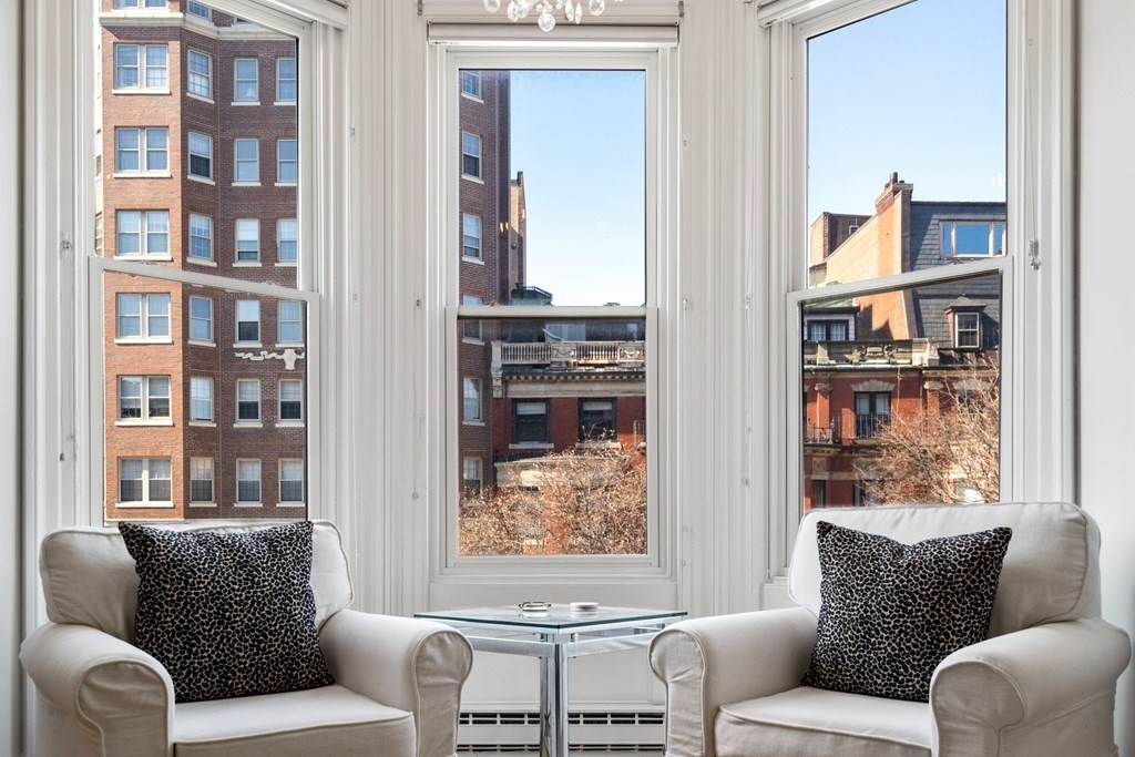 263 Beacon Street Unit: 3