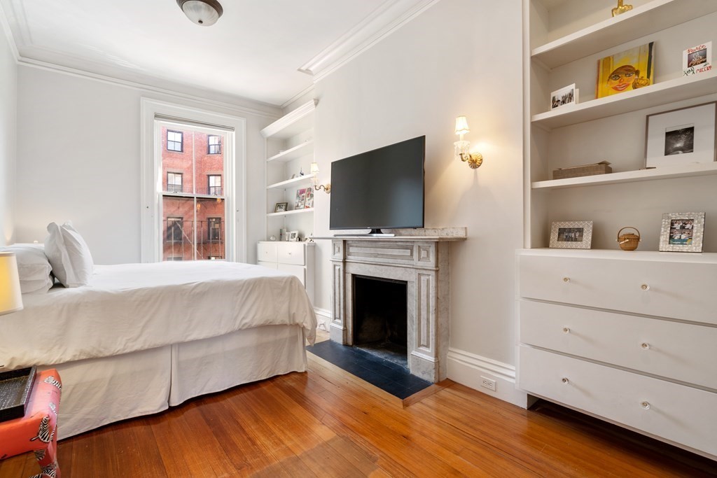 263 Beacon Street Unit: 3