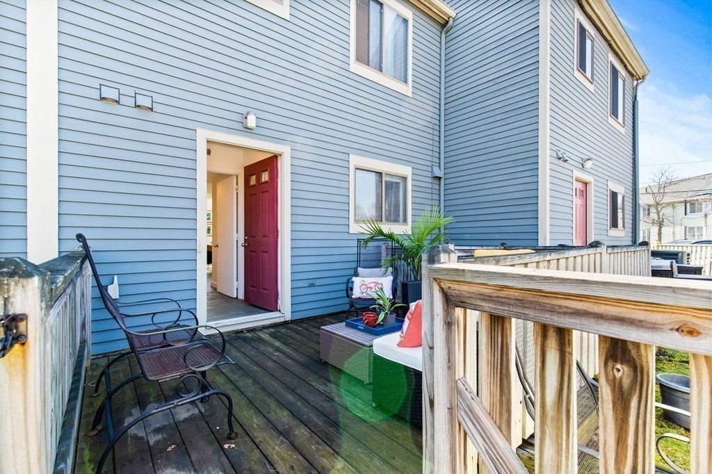 91 Governor Winthrop Rd. Unit: 91