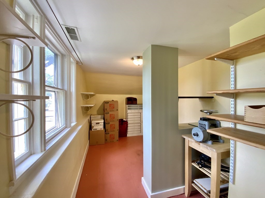 80 Pleasant St Unit: 2