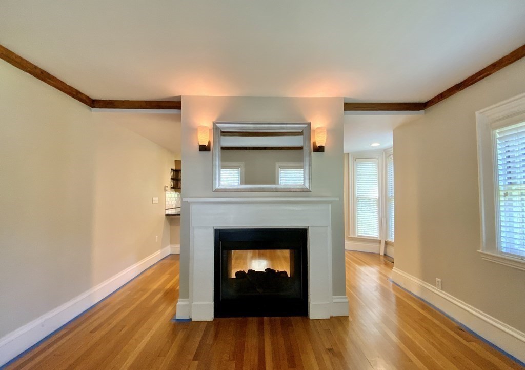 80 Pleasant St Unit: 2